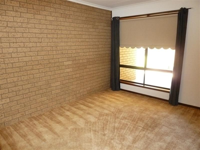 4/33 Wren Street, Wagga Wagga NSW 2650