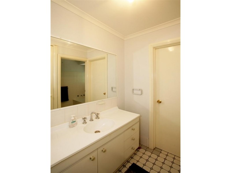 26 Kurrajong Avenue, Forest Hill NSW 2651