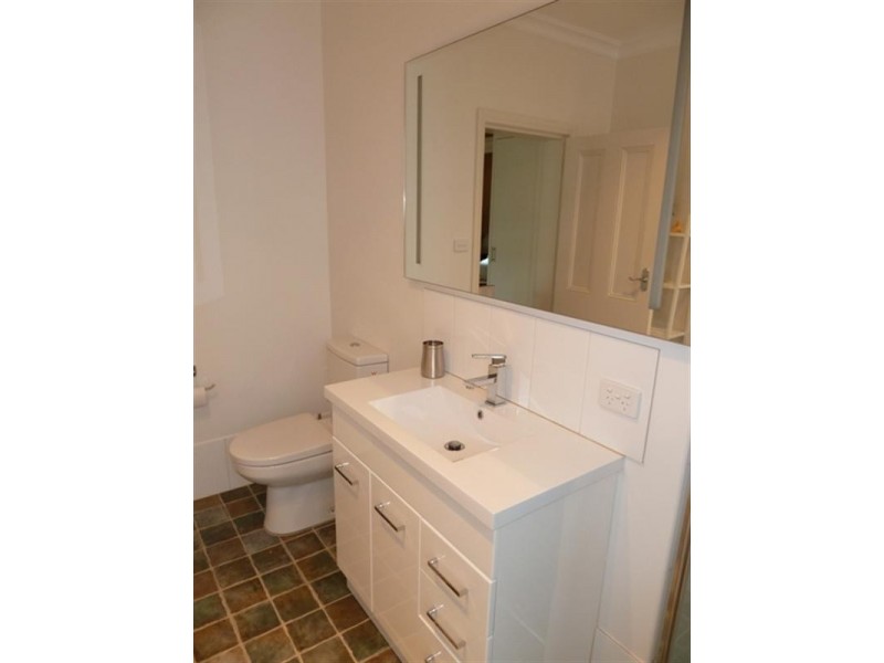 60 Best Street, Wagga Wagga NSW 2650