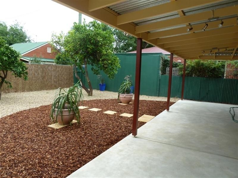 60 Best Street, Wagga Wagga NSW 2650