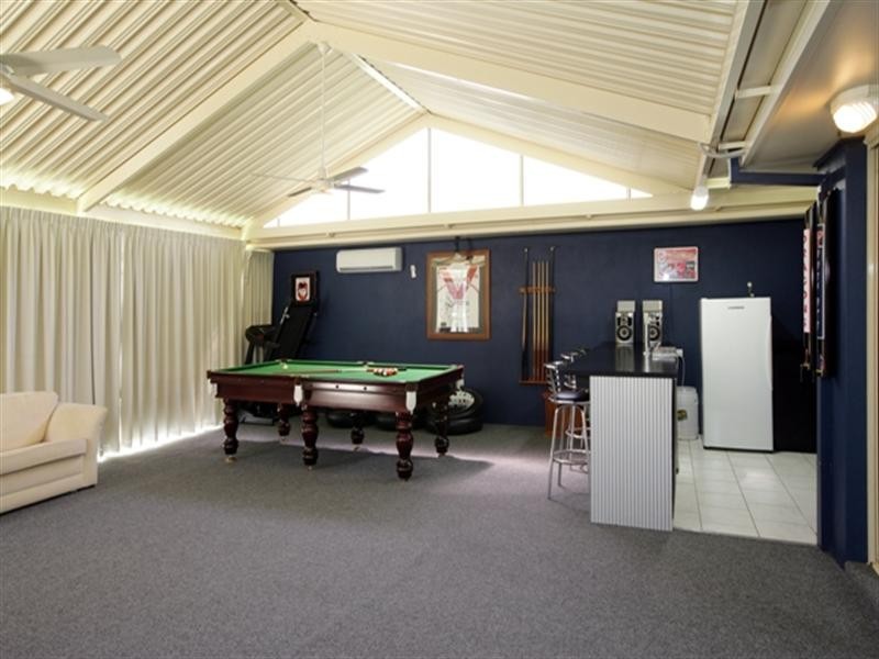 102 Kaloona Drive, Bourkelands NSW 2650