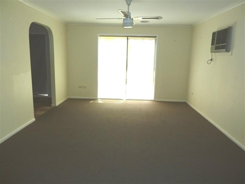 17 Clowes Place, Wagga Wagga NSW 2650