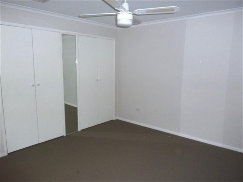 17 Clowes Place, Wagga Wagga NSW 2650