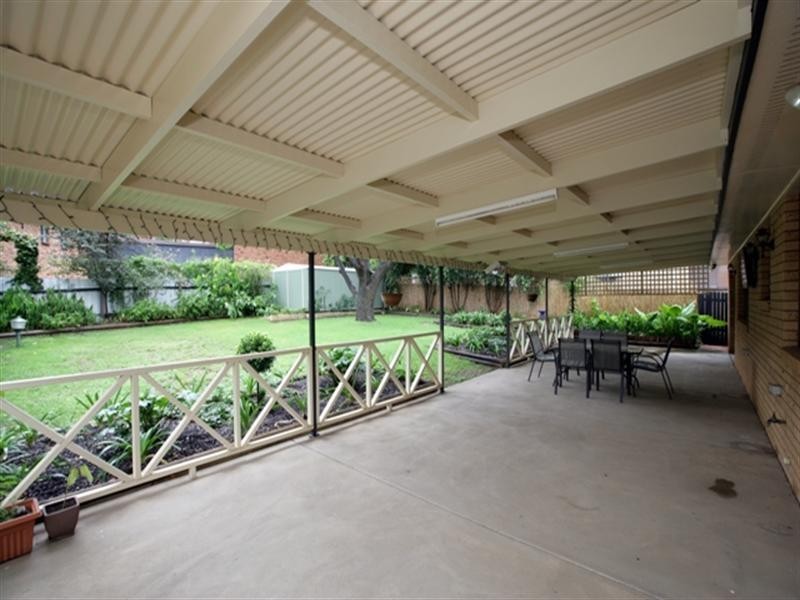 25 Kilpatrick Street, Kooringal NSW 2650