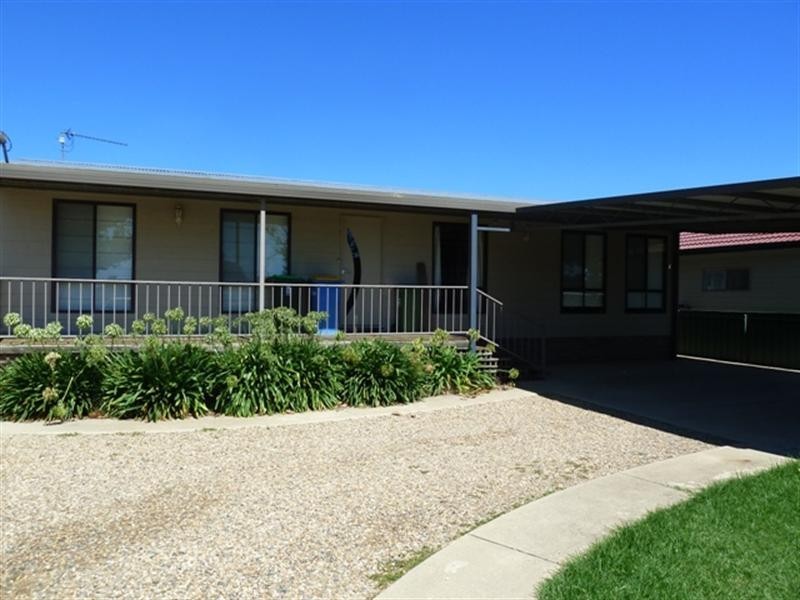 3921 Sturt Highway, Gumly Gumly NSW 2652