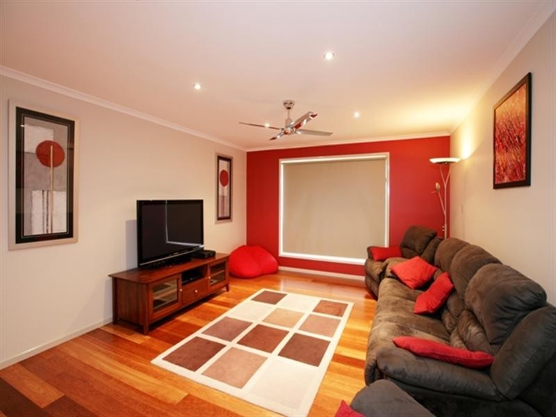 5 Balala Crescent, Bourkelands NSW 2650