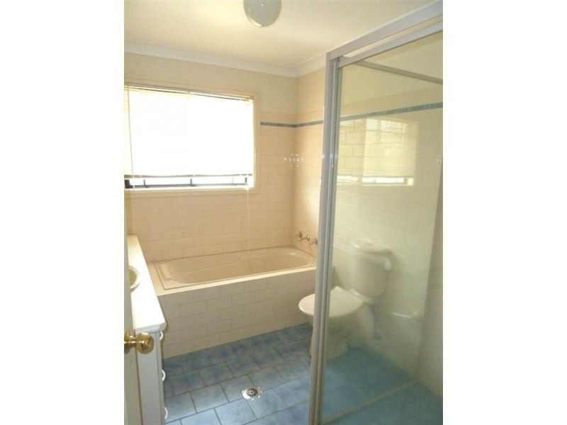 2/50 Kimba Drive, Wagga Wagga NSW 2650