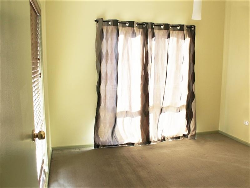 19 Nilma Avenue, Mount Austin NSW 2650