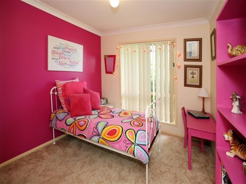 16 Kaldari Crescent, Glenfield Park NSW 2650