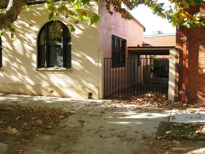 227 Tarcutta Street, Wagga Wagga NSW 2650