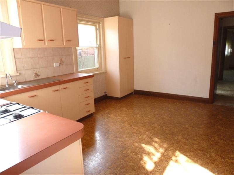 30 Dalton Street, Wagga Wagga NSW 2650