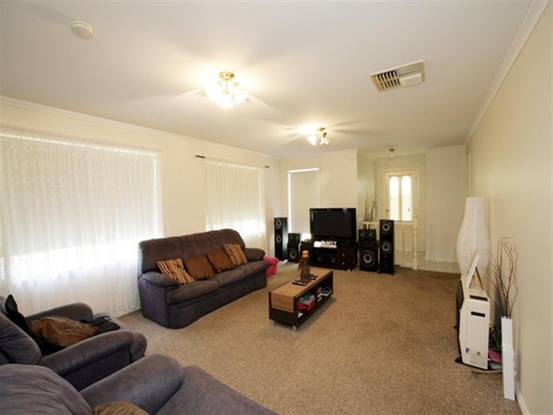 26 Kurrajong Avenue, Forest Hill NSW 2651