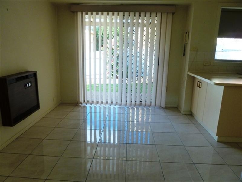 6 Tubbo Place, Wagga Wagga NSW 2650