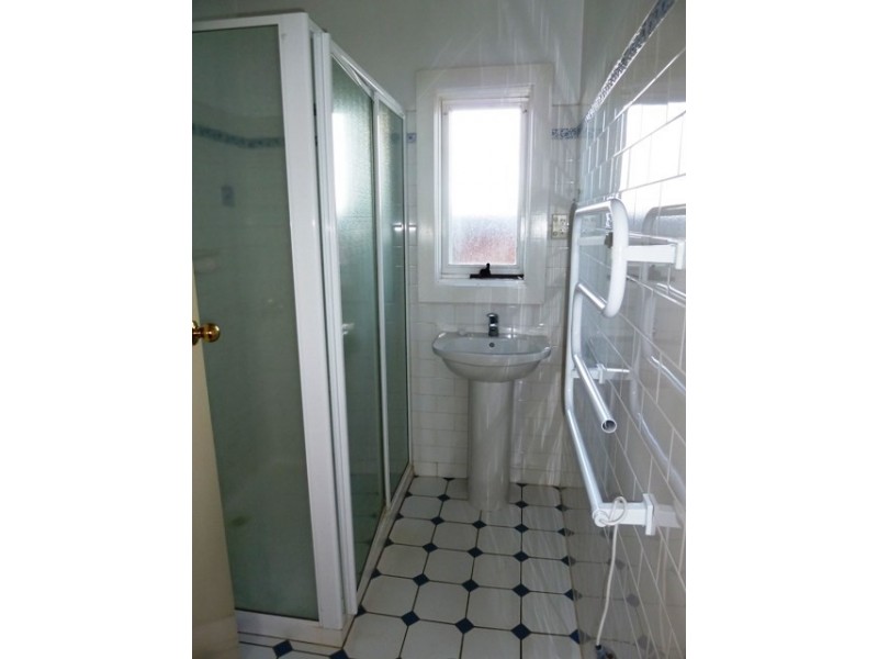 22 Sunshine Avenue, Wagga Wagga NSW 2650