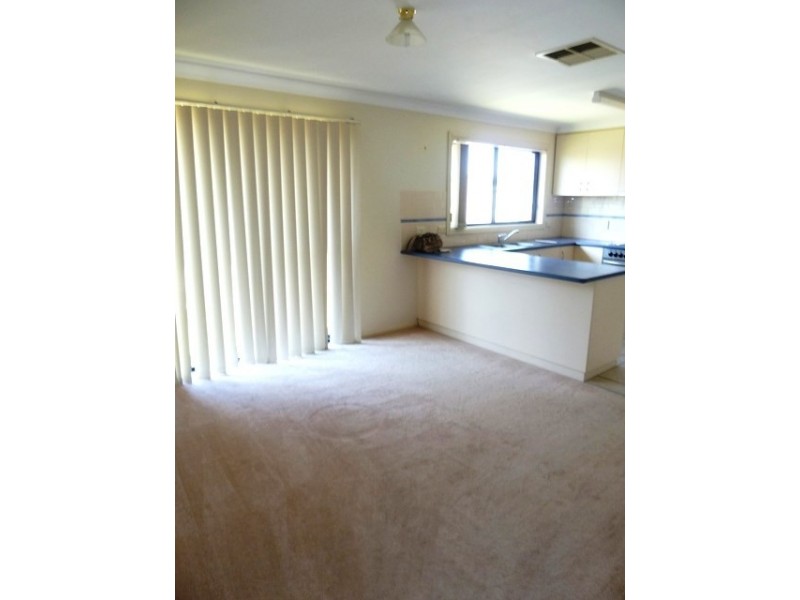 1/50 Kimba Drive, Wagga Wagga NSW 2650