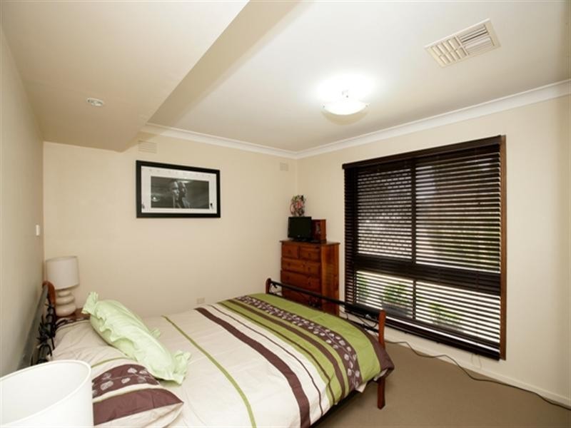 455 Lake Albert Road, Lake Albert NSW 2650