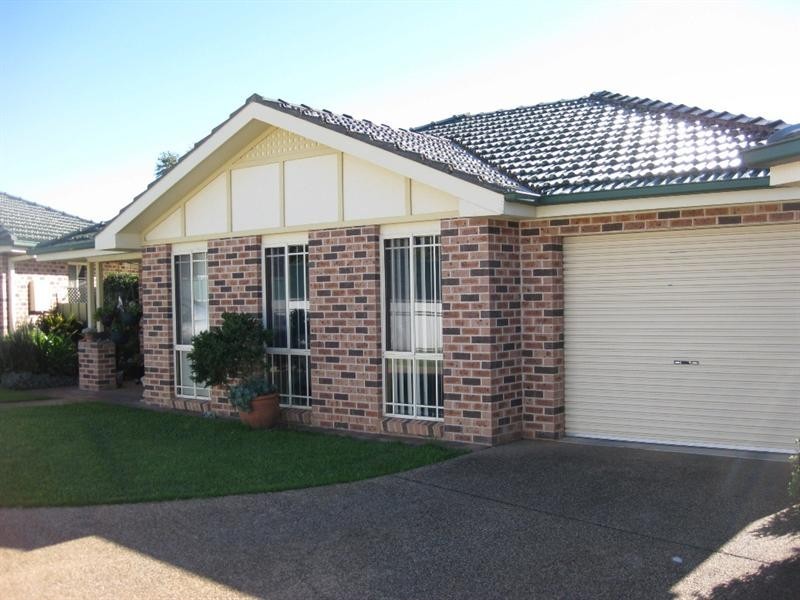 2/58 Cutler Avenue, Kooringal NSW 2650