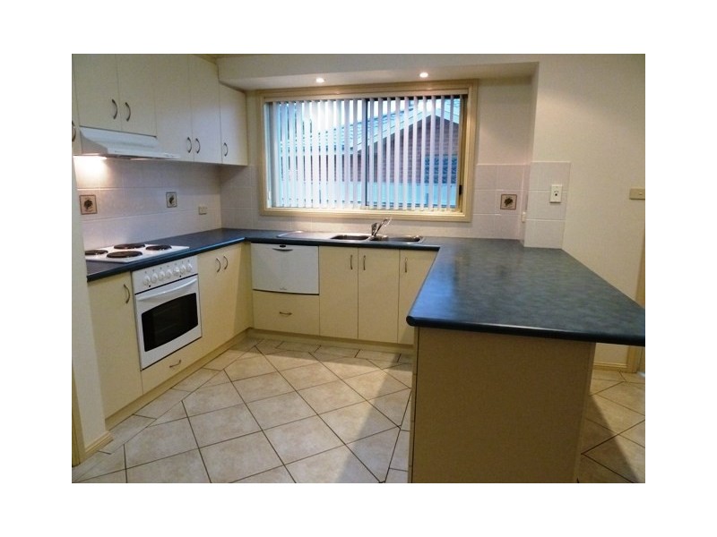 78 Paldi Crescent, Glenfield Park NSW 2650