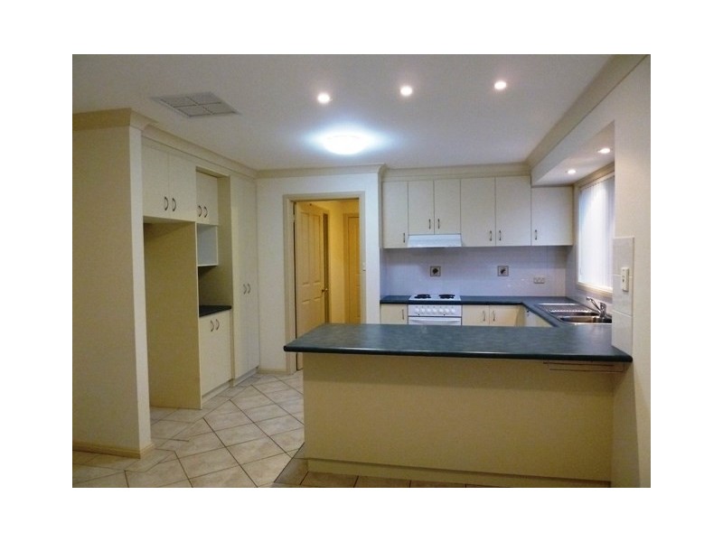 78 Paldi Crescent, Glenfield Park NSW 2650