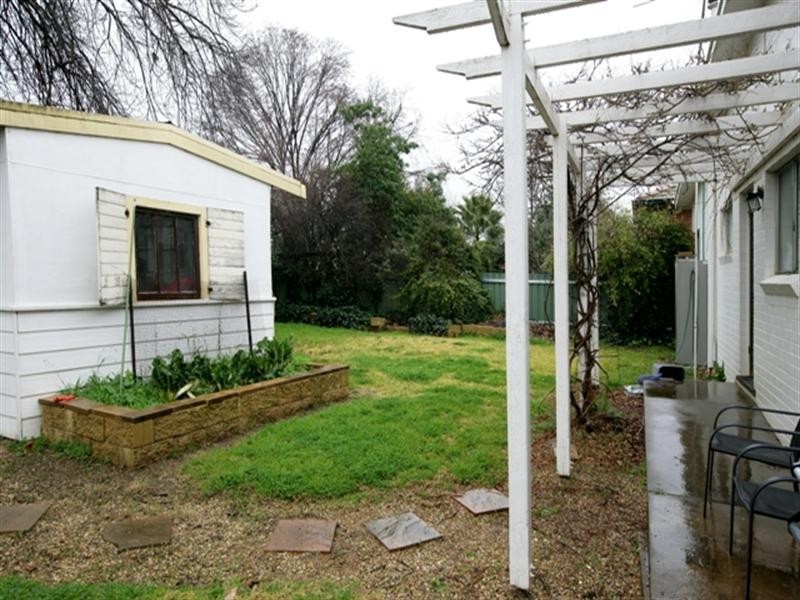 572 Kooringal Road, Kooringal NSW 2650