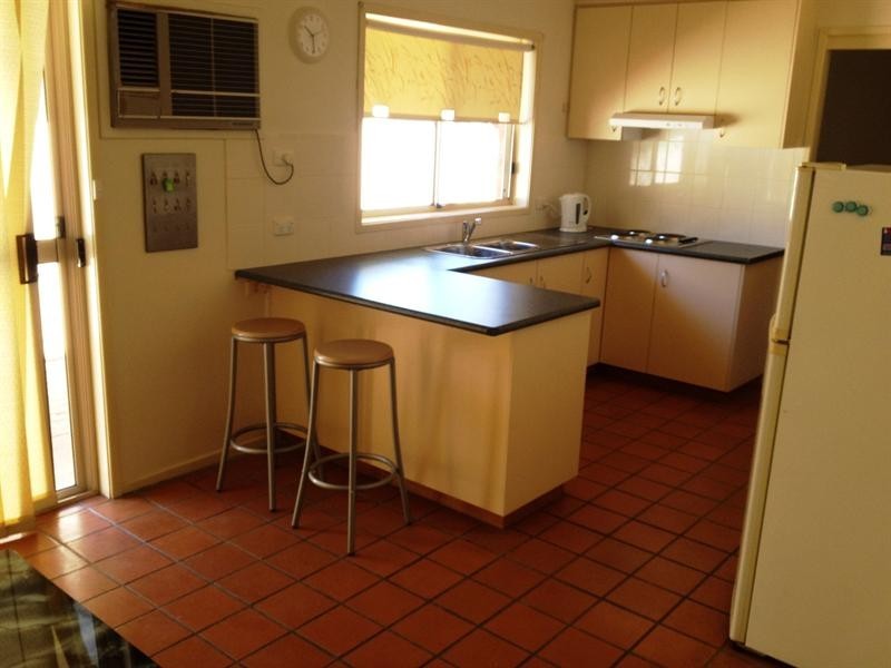 2/1 Jennifer Place, Wagga Wagga NSW 2650