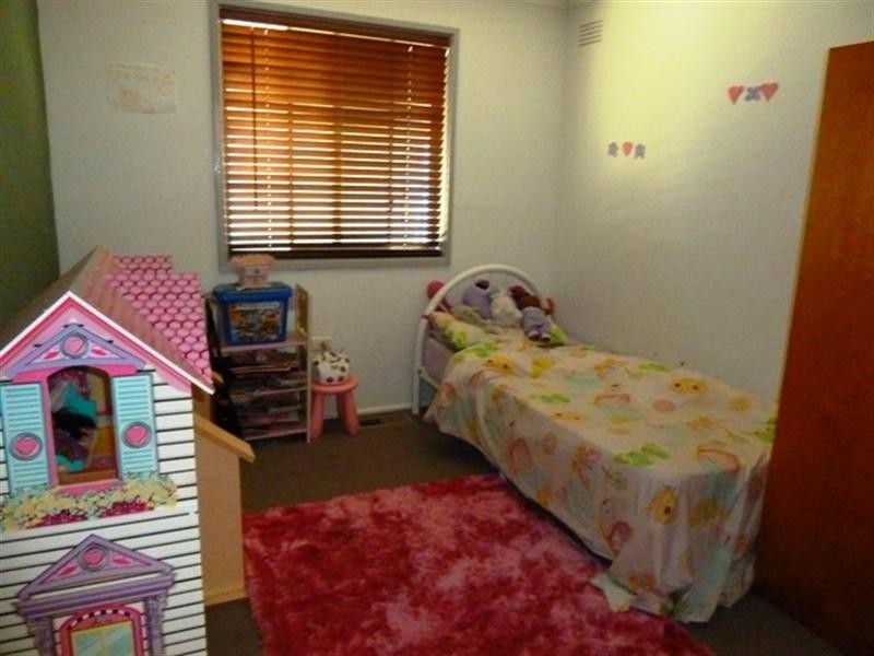 8 Malumba Crescent, Wagga Wagga NSW 2650