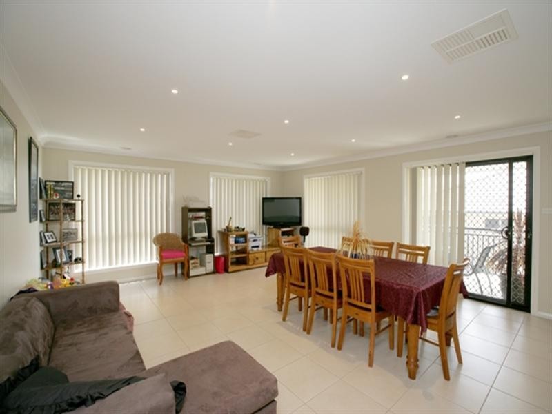 59 Yarrawah Crescent, Bourkelands NSW 2650