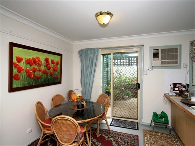 1/1 Minchin Place, Kooringal NSW 2650