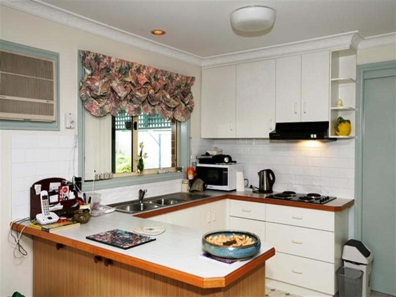 1/1 Minchin Place, Kooringal NSW 2650