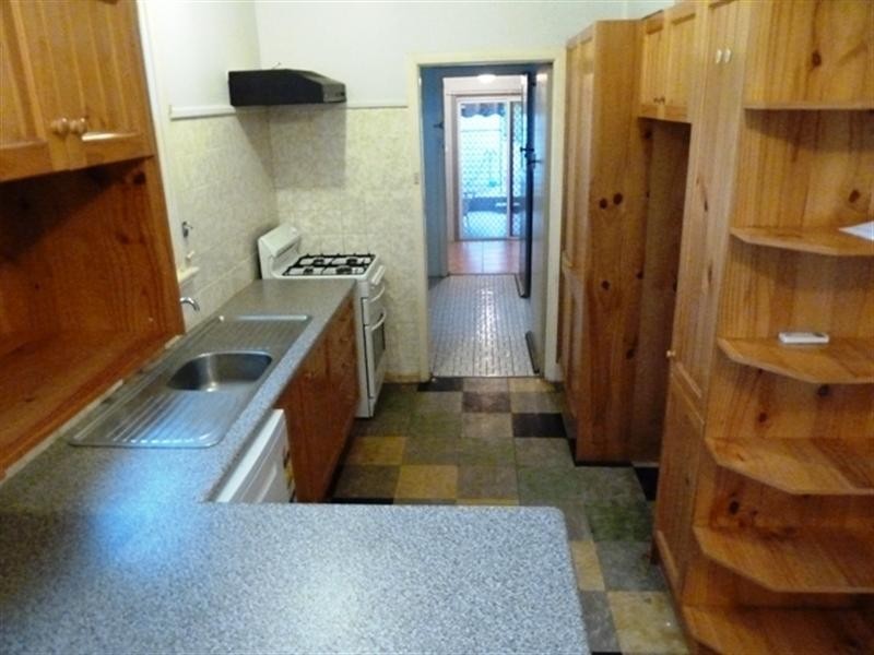 132 Meadow Street, Wagga Wagga NSW 2650