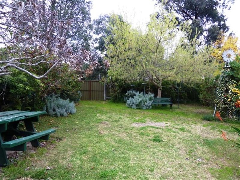 132 Meadow Street, Wagga Wagga NSW 2650