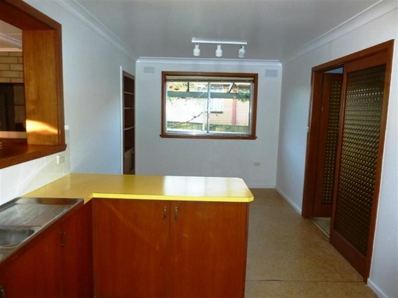 6 Alldis Place, Wagga Wagga NSW 2650