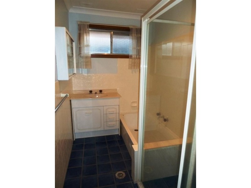 6 Alldis Place, Wagga Wagga NSW 2650