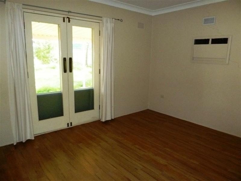 6 Marloo Crescent, Wagga Wagga NSW 2650