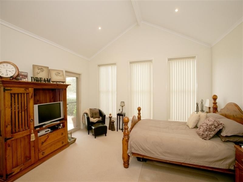 10 Centenary Drive, Marrar NSW 2652