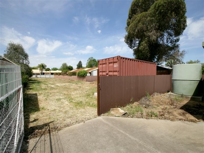 81 Beckwith Street, Wagga Wagga NSW 2650