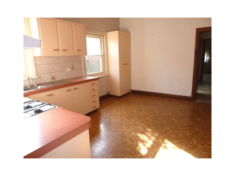 30 Dalton Street, Wagga Wagga NSW 2650