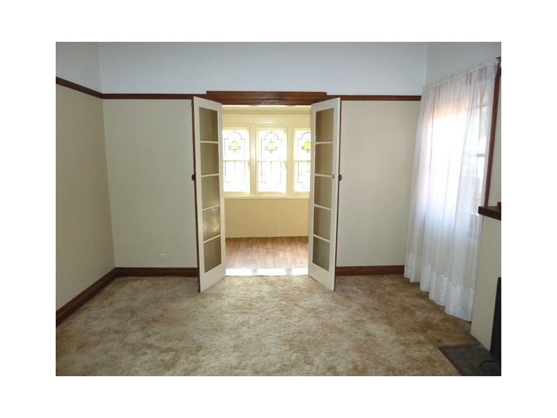 30 Dalton Street, Wagga Wagga NSW 2650