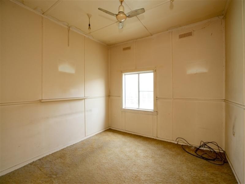 17 Albury Street, Wagga Wagga NSW 2650