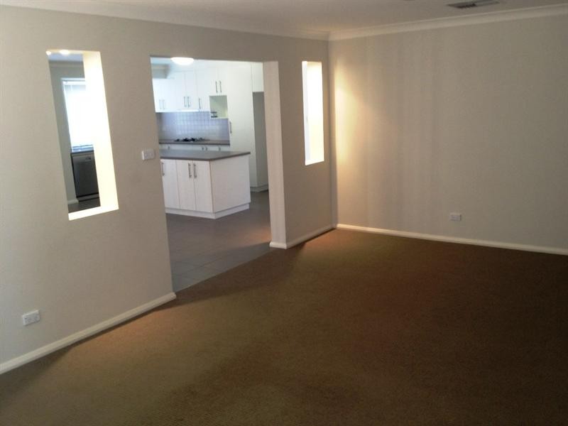 24 Barrima Drive, Wagga Wagga NSW 2650