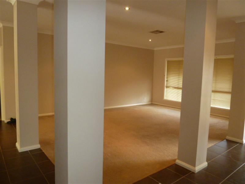 21 Indigo Drive, Wagga Wagga NSW 2650