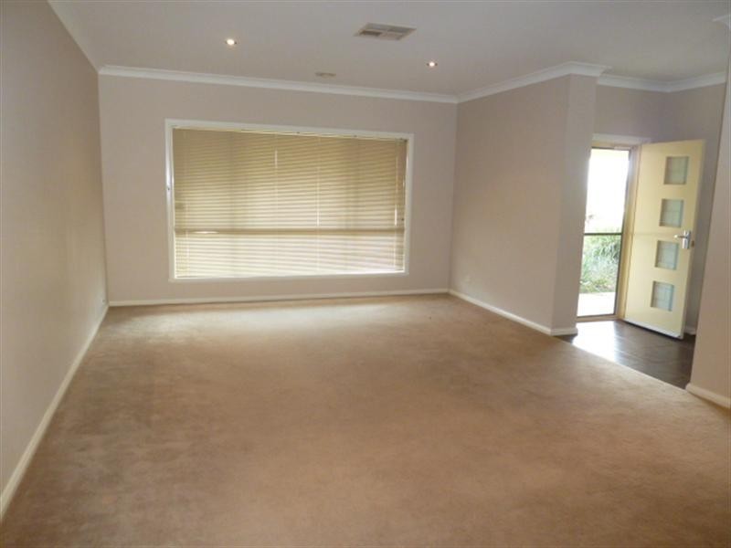 21 Indigo Drive, Wagga Wagga NSW 2650