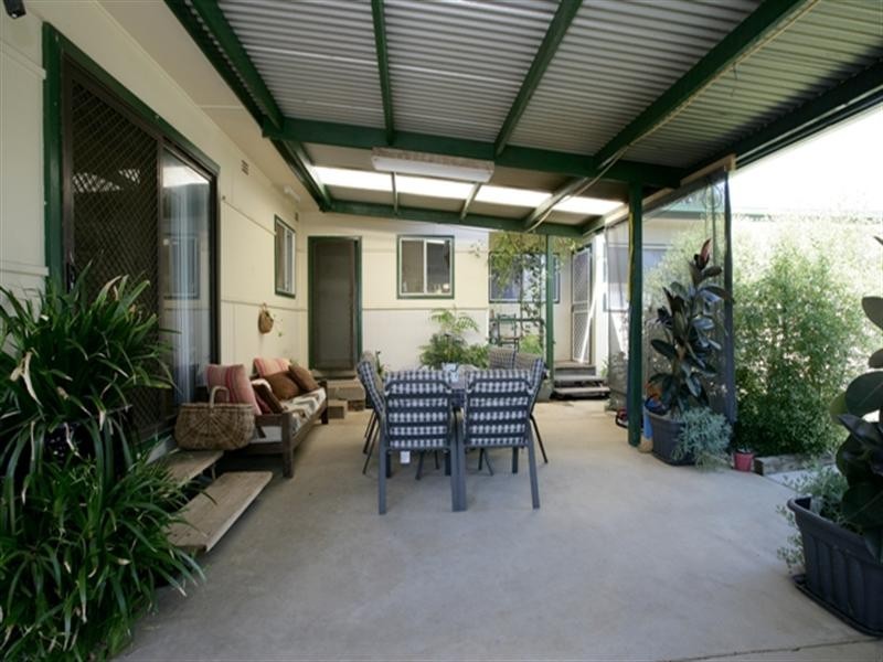 45 Tichborne Crescent, Kooringal NSW 2650