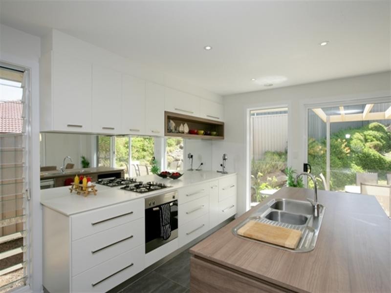 1/2 Larra Place, Bourkelands NSW 2650