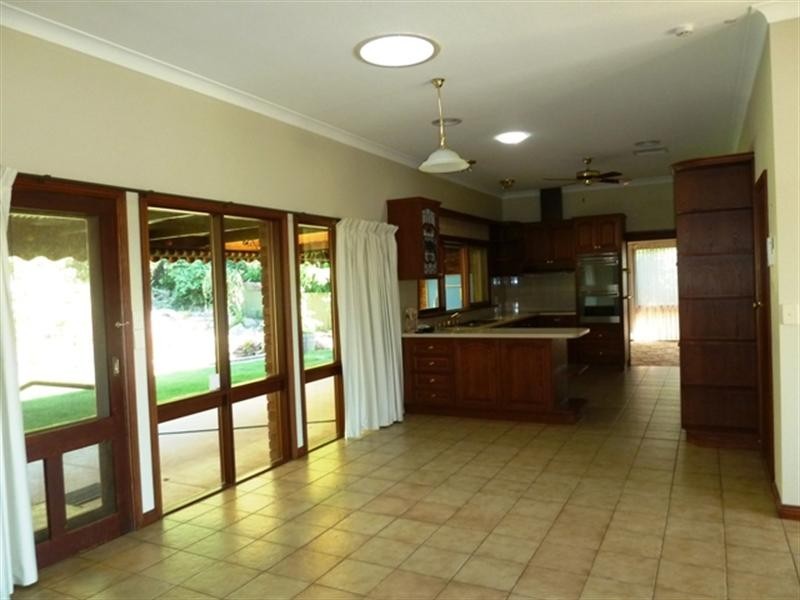 52 Andrews Avenue, Wagga Wagga NSW 2650