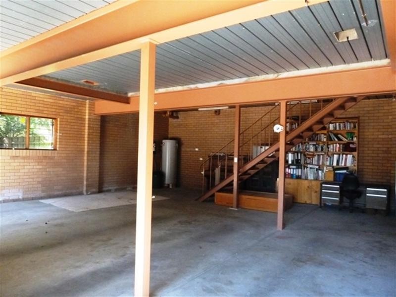 52 Andrews Avenue, Wagga Wagga NSW 2650