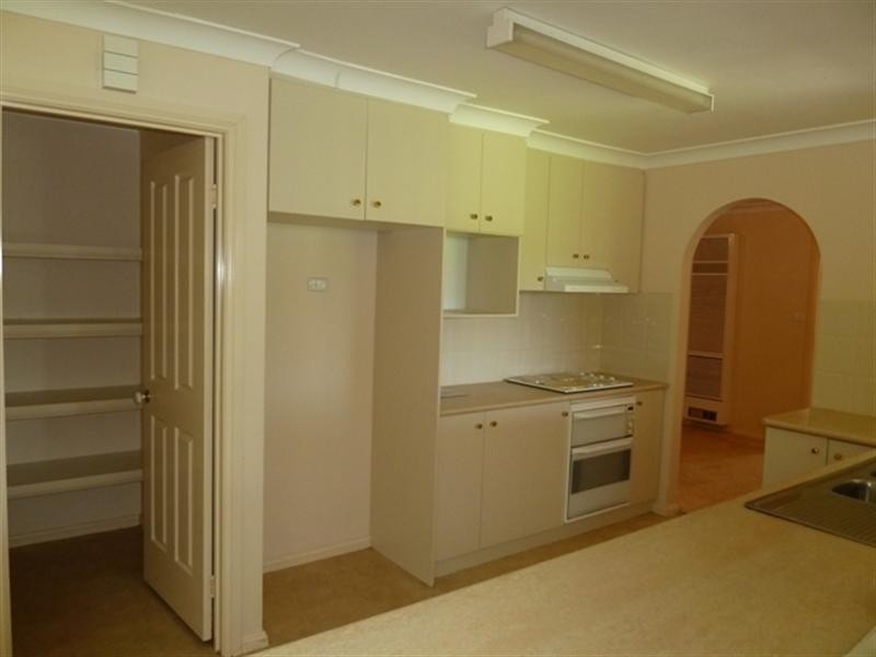 19 Hargrave Avenue, Wagga Wagga NSW 2650