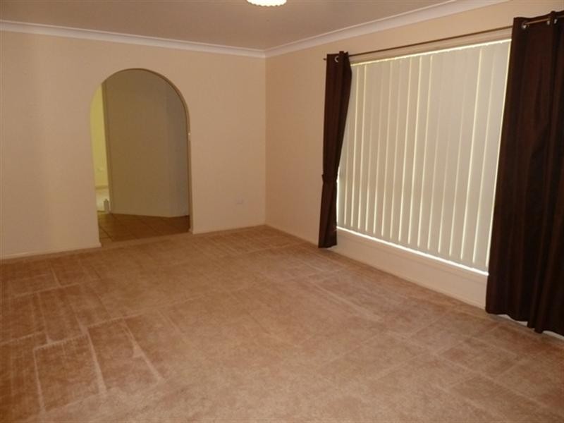 19 Hargrave Avenue, Wagga Wagga NSW 2650
