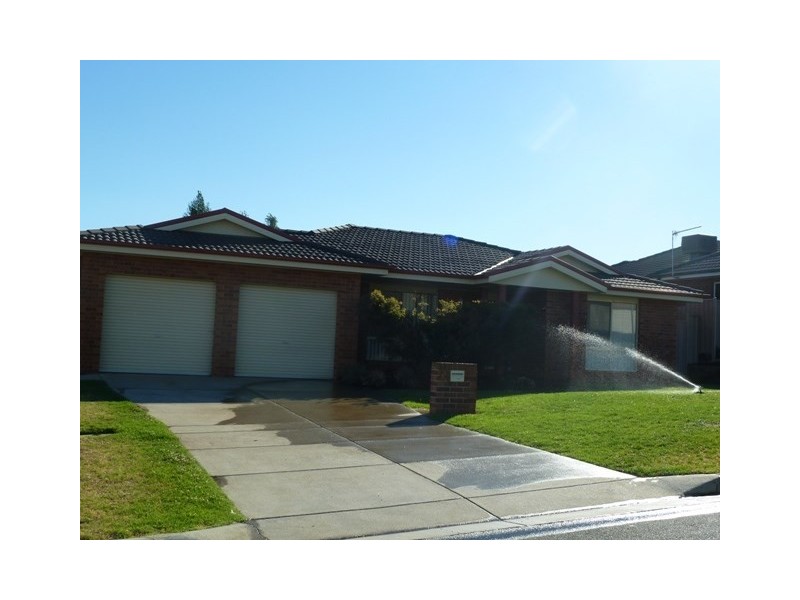 6 Wilton Street, Wagga Wagga NSW 2650