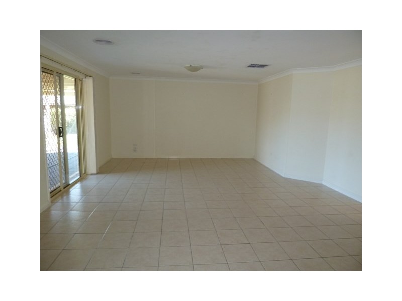 6 Wilton Street, Wagga Wagga NSW 2650